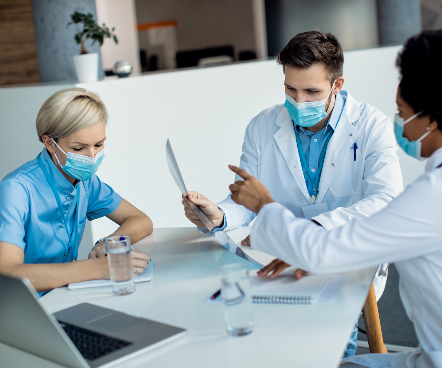 https://americafirstuc.com/wp-content/uploads/2025/05/urgent-care-services-1.png